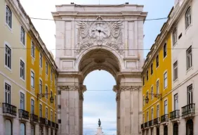 Imagem #2 do Pacote Lisboa + Visita a Belém, Estoril, Cascais e Sintra com os Jardins do Palácio da Pena 