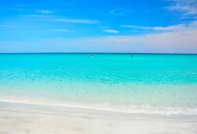 Imagem #2 do Pacote Búzios + Arraial do Cabo com escuna