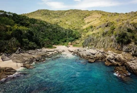 Imagem #6 do Pacote  Búzios + Arraial do Cabo com escuna + Passeio em Cabo Frio;