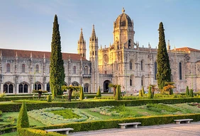 Imagem #1 do Pacote Grupo Aéreo  Com Coordenador -  Portugal 2027 - Lisboa, Fátima, Sintra e Évora. 