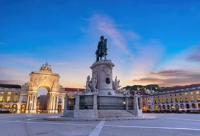 Imagem #3 do Pacote Grupo Aéreo  Com Coordenador -  Portugal 2027 - Lisboa, Fátima, Sintra e Évora. 