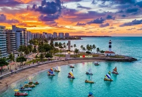 Imagem #2 do Pacote  Maceió + City tour com Praia do Francês + Maragogi + Gunga   