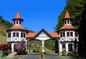 Imagem #6 do Pacote Encantos do Interior: Águas de Lindóia, Holambra e Monte Sião