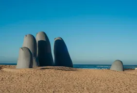 Imagem #1 do Pacote Uruguai + Colonia de Sacramento - Feriado Conciência Negra